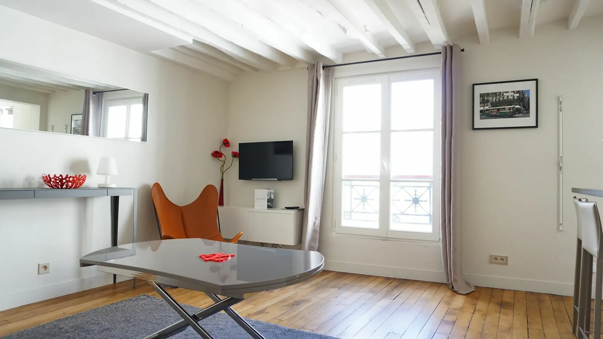 Saint-germain-des-pres - - 6 * Paris